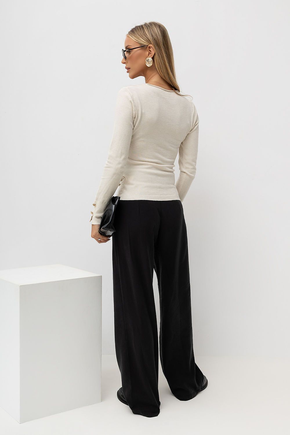  trui model 230914 Italy Moda 