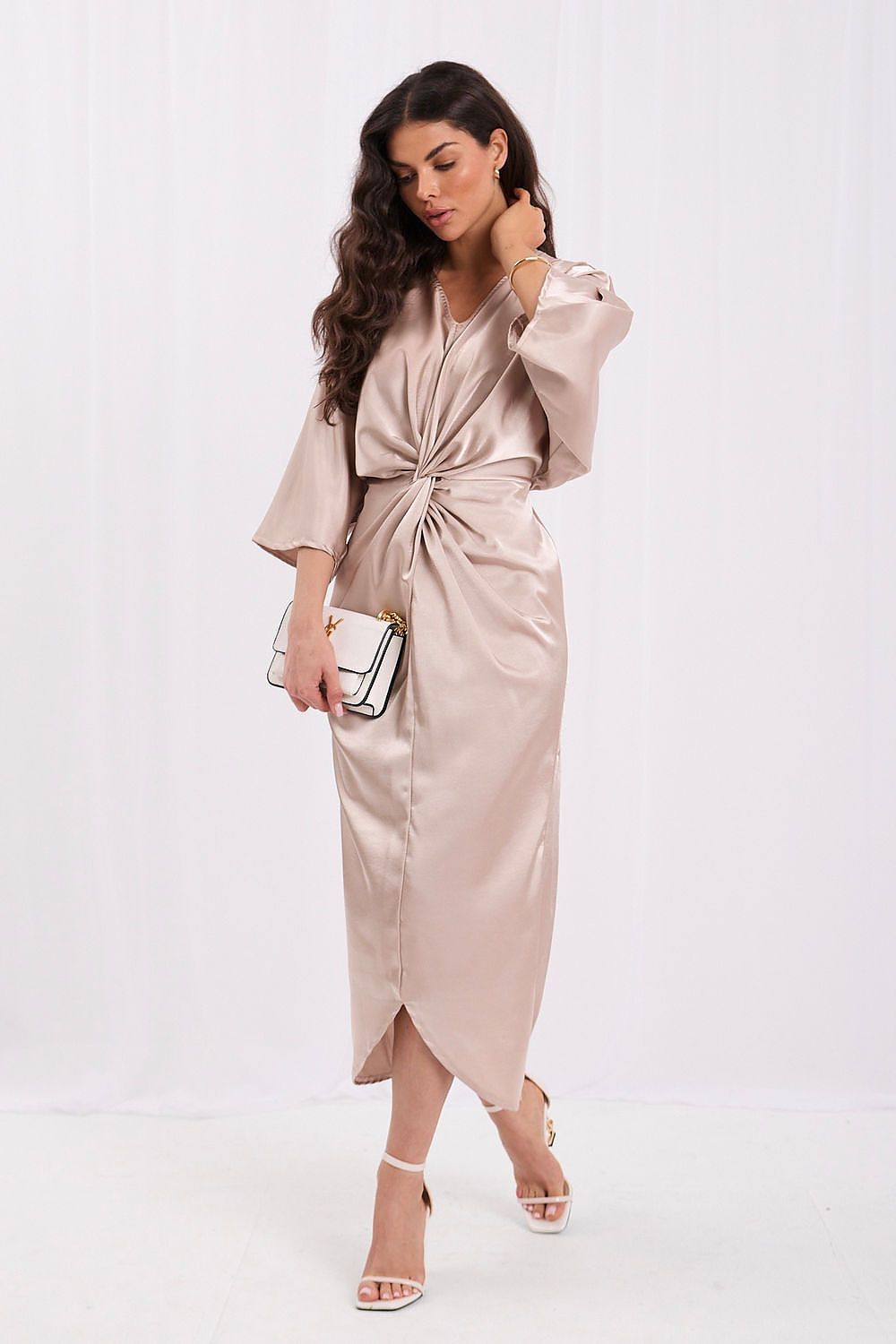  Avondjurk model 232184 Rue Paris 